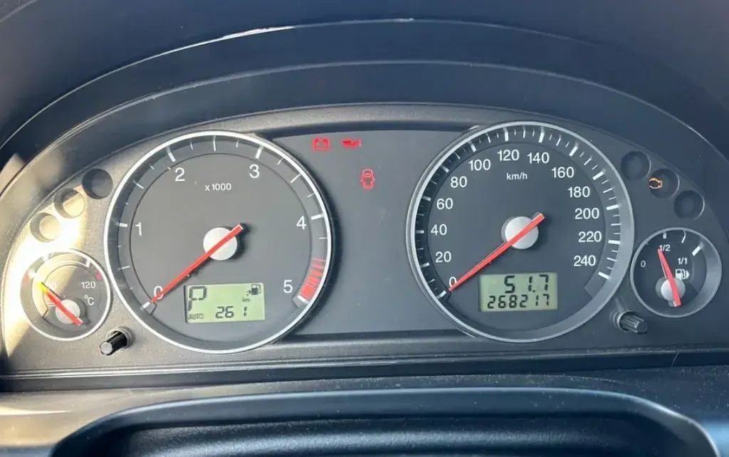 Gebraucht Ford Mondeo Titanium 131 PS (96 kW) 2005 Silber Kombi