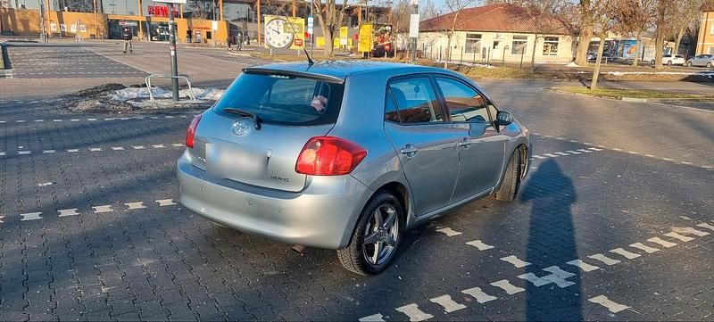 Gebraucht Toyota Auris 126 PS (92 kW) 2009 Grau Kleinwagen