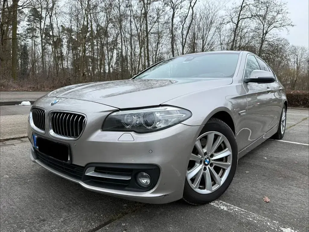 Używany BMW 520 Performance 184 KM (135 kW) 2013 Srebrny Sedan/Limuzyna