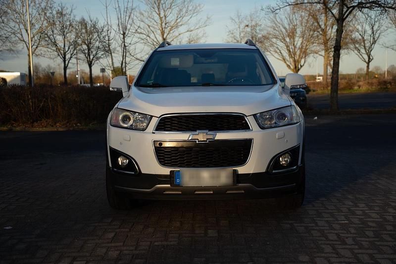 Gebraucht Chevrolet Captiva 184 PS (135 kW) 2013 Weiß SUV