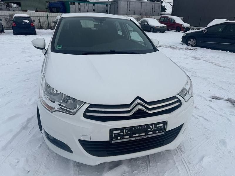 Gebraucht Citroën C4 Live 110 PS (80 kW) 2016 Weiß Limousine