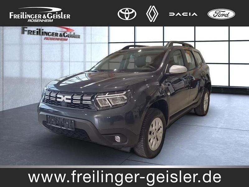 Grau comete (metallic) Gebraucht 2024 Dacia Duster Expression SUV | 17.880 € - Bild 1/4
