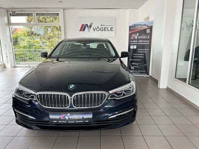 Imperialblau brillanteffekt Gebraucht 2020 BMW 530e iPerformance Limousine | 32.690 € (Fairer Preis) - Bild 1/4