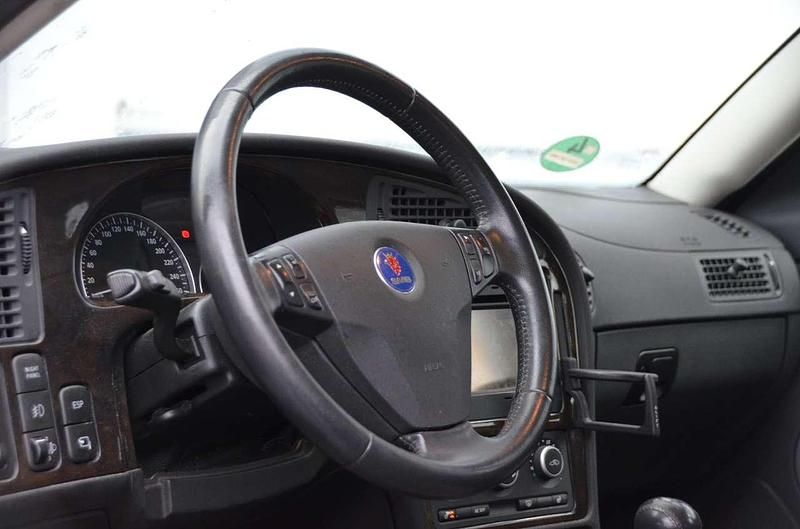 Gebraucht Saab 9-5 Linear 175 PS (128 kW) 2005 Grau Kombi