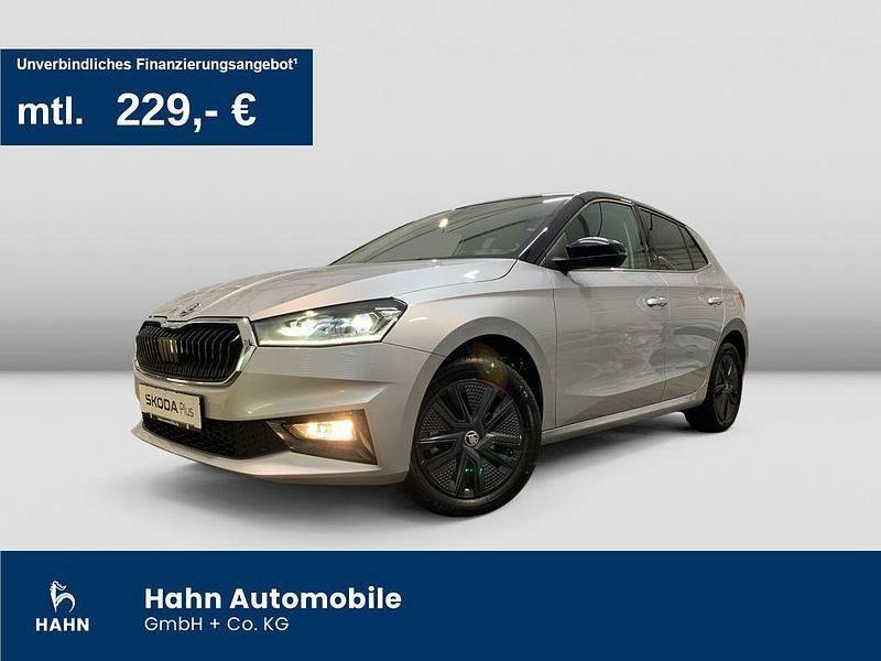 Brilliantsilber metallic Gebraucht 2023 Skoda Fabia Style Limousine | 18.495 € (Superpreis) - Bild 1/3