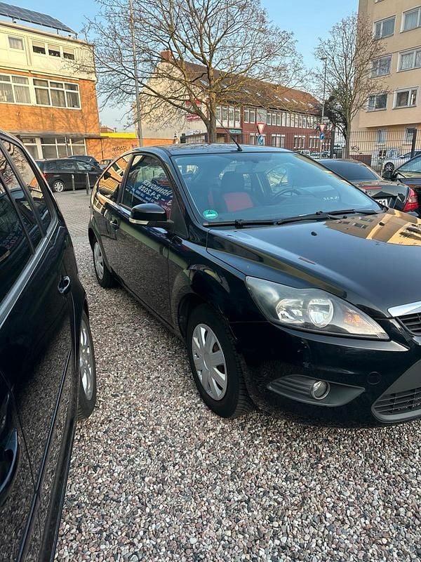 Gebraucht Ford Focus 101 PS (74 kW) 2009 Schwarz Limousine