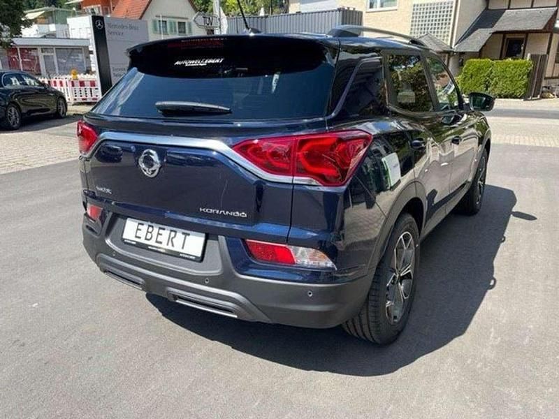 Usata SsangYong Korando 163 CV (119 kW) 2022 Rosso SUV