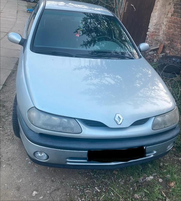 Gebraucht Renault Laguna 120 PS (88 kW) 2000 Grau Limousine