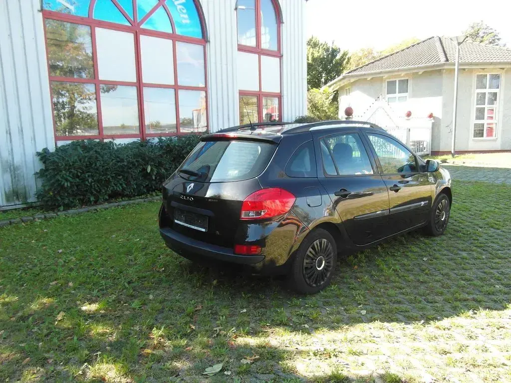 Gebraucht Renault Clio II Expression 75 PS (55 kW) 2010 Schwarz Limousine