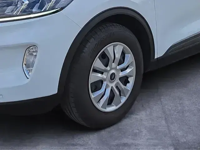 Gebraucht Ford Kuga Cool & Connect 150 PS (110 kW) 2024 Weiss SUV