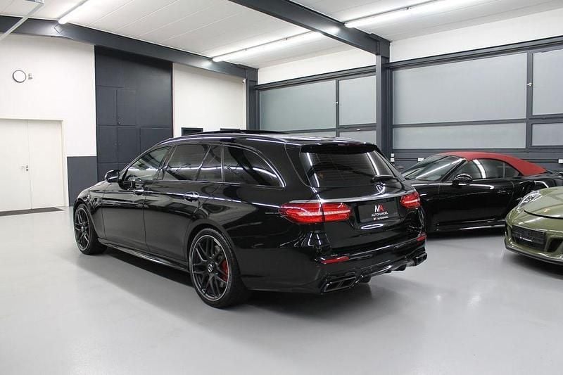 Gebraucht Mercedes E63S AMG AMG 612 PS (450 kW) 2019 Schwarz Limousine
