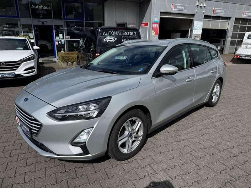 Polas silber Gebraucht 2021 Ford Focus Cool & Connect Kombi | 17.757 € (Guter Preis) - Bild 1/4