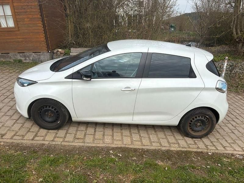 Gebraucht Renault Zoe Intens 64 kW (88 PS) 2014 Weiß Kleinwagen