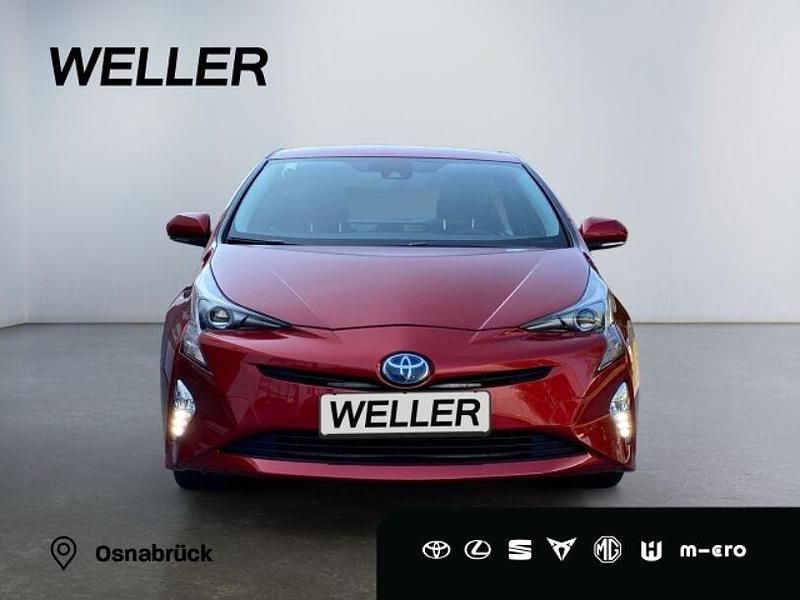 Gebraucht Toyota Prius Comfort 122 PS (89 kW) 2017 Rot Kleinwagen