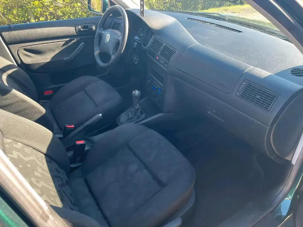 Gebraucht VW Golf III 75 PS (55 kW) 1999 Grün Limousine