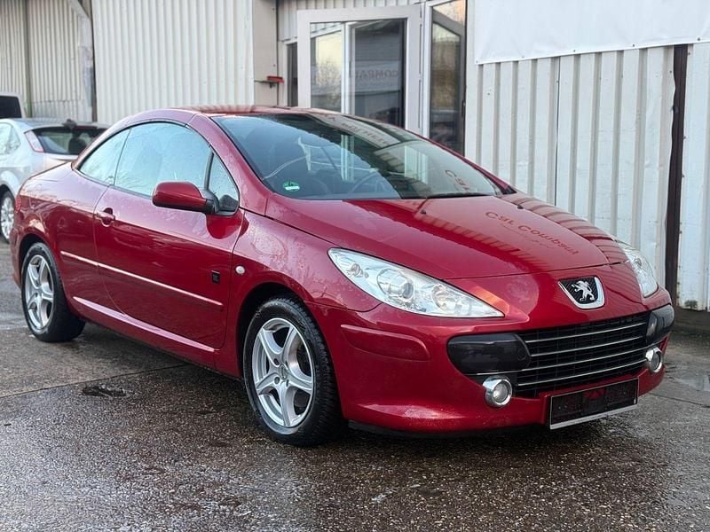 Gebraucht Peugeot 307 CC 136 PS (100 kW) 2007 Rot Cabrio