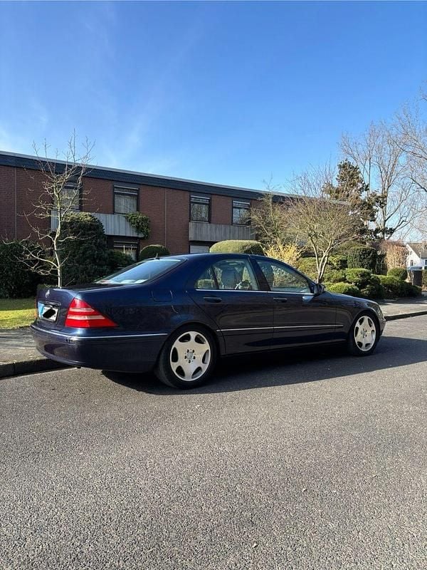 Gebraucht Mercedes S320 224 PS (164 kW) 2000 Blau Limousine