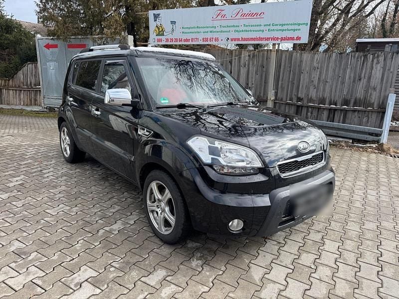 Gebraucht Kia Soul 128 PS (94 kW) 2011 Schwarz SUV