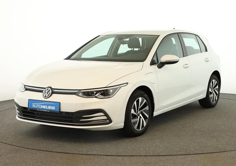 Pure white Gebraucht 2022 VW Golf Style SUV | 23.480 € (Etwas zu teuer) - Bild 1/4