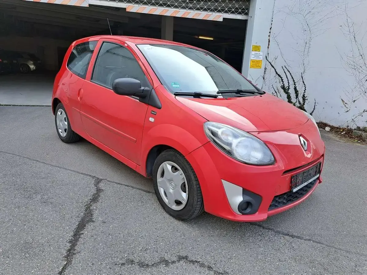 Gebraucht Renault Twingo 75 PS (55 kW) 2011 Hellrot Kleinwagen