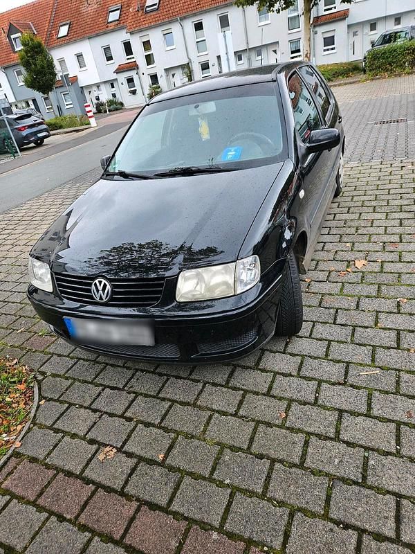 Schwarz Gebraucht 2001 VW Polo Kleinwagen | 1.000 € (Fairer Preis) - Bild 1/4