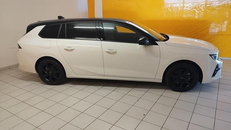 Gebraucht Opel Astra 131 PS (96 kW) 2025 Weiß Kombi