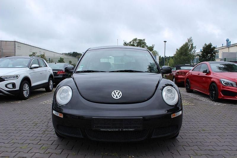 Gebraucht VW New Beetle 102 PS (75 kW) 2009 Schwarz Kleinwagen