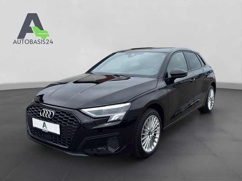 Schwarz Gebraucht 2023 Audi A3 Sportback Advanced Limousine | 27.900 € (Superpreis) - Bild 1/4