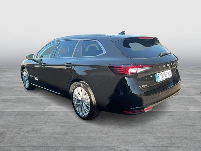 Gebraucht Skoda Superb Selection 150 PS (110 kW) 2025 Schwarz Kombi