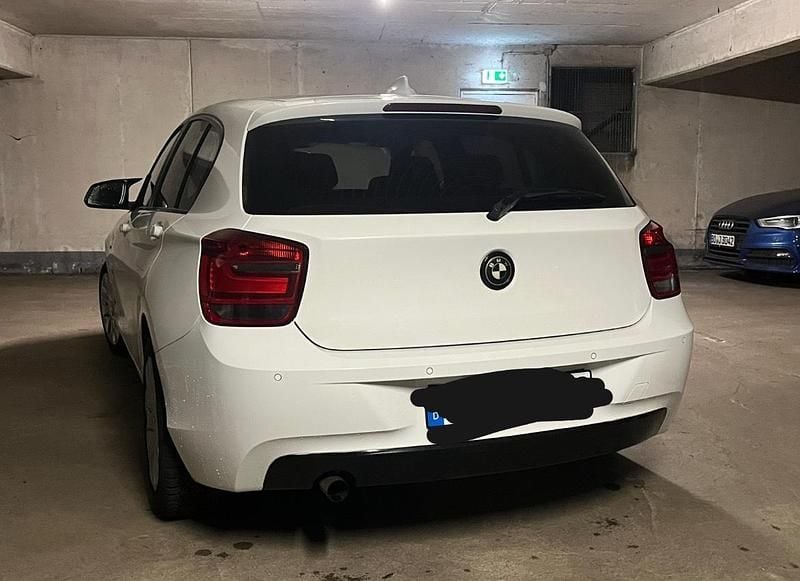 Weiß Gebraucht 2012 BMW 114 Kleinwagen | 4.499 € (Superpreis) - Bild 1/4