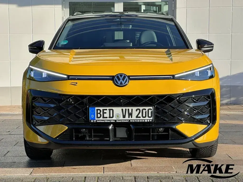 Gebraucht VW T-Roc R-line 150 PS (110 kW) 2025 Gelb SUV