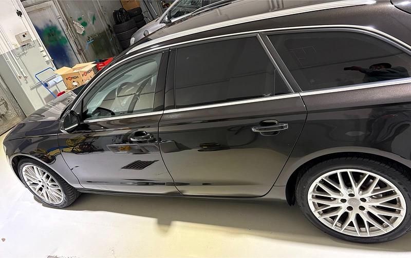 Gebraucht Audi A6 177 PS (130 kW) 2013 Schwarz Kombi