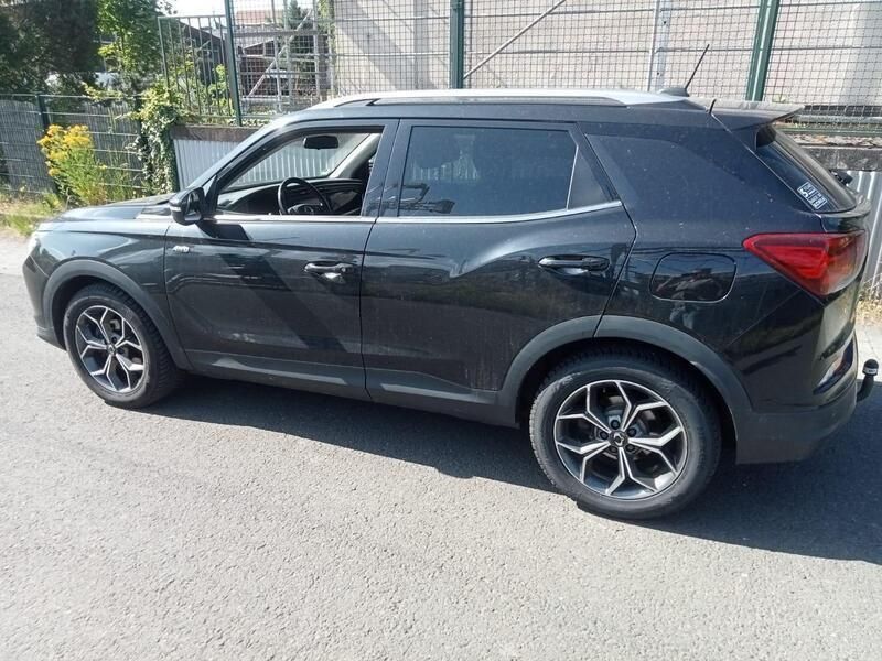 Schwarz Gebraucht 2019 Ssangyong Korando SUV | 13.999 € (Superpreis) - Bild 1/4