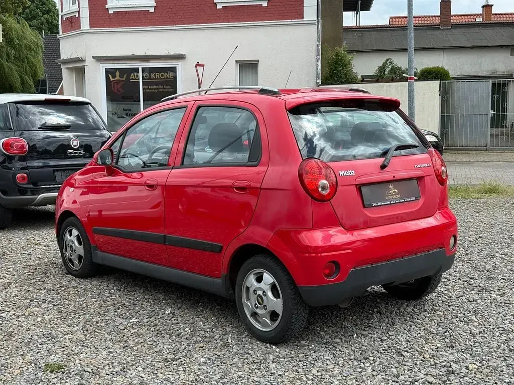 Gebraucht Chevrolet Matiz SX 67 PS (49 kW) 2009 Rot Kleinwagen