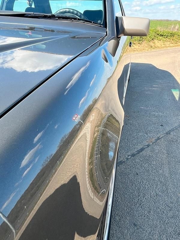 Gebraucht Mercedes E300 147 PS (108 kW) 1992 Braun Limousine