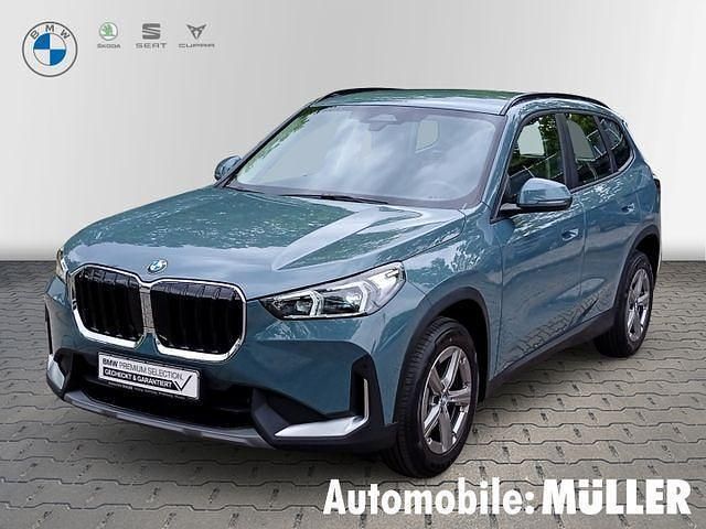 Gruen Gebraucht 2024 BMW X1 Performance SUV | 37.850 € (Guter Preis) - Bild 1/4