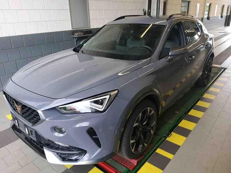 Grau Gebraucht 2022 Cupra Formentor VZ SUV | 30.730 € (Guter Preis) - Bild 1/1