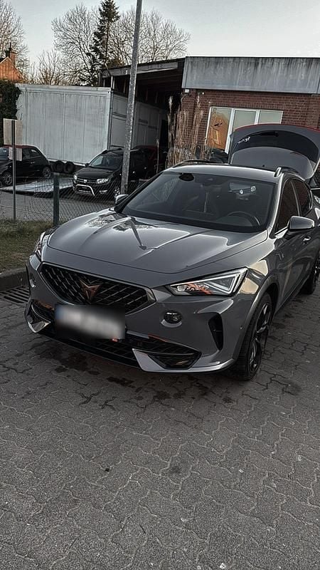 Grau Gebraucht 2020 Cupra Formentor VZ SUV | 26.500 € (Fairer Preis) - Bild 1/4
