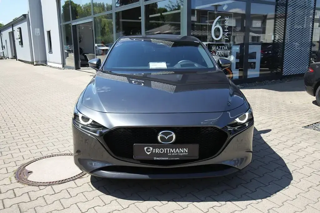 Gebraucht Mazda 3 Center-Line 140 PS (102 kW) 2025 Grau Limousine