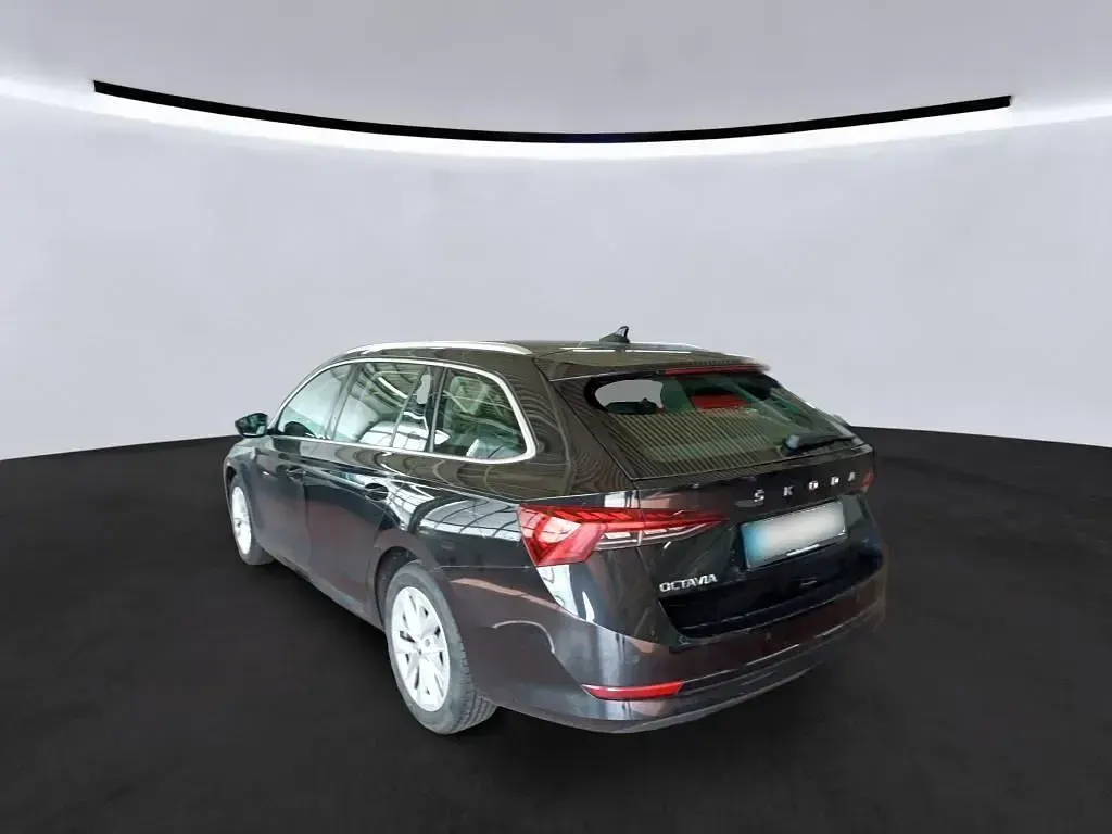 Gebraucht Skoda Octavia Style 150 PS (110 kW) 2023 Schwarz Limousine