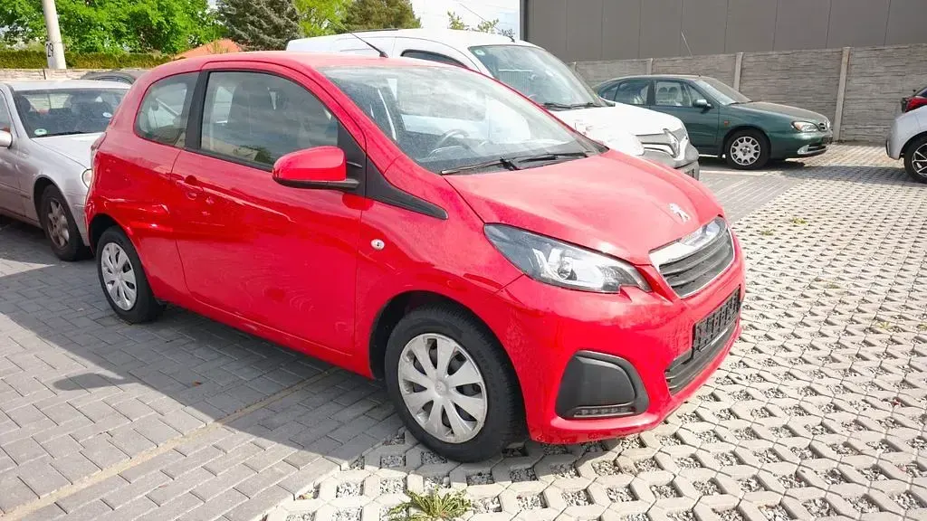 Gebraucht Peugeot 108 Active 69 PS (50 kW) 2020 Rot Kleinwagen