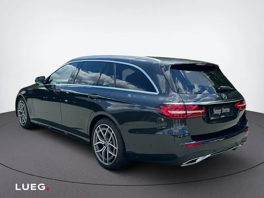 Gebraucht Mercedes E220 AMG 200 PS (147 kW) 2023 Grau Limousine