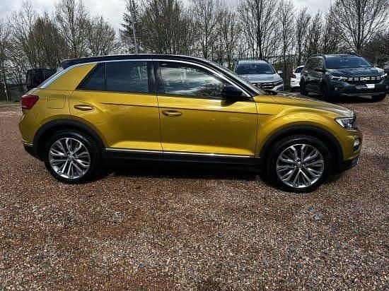 Gebraucht VW T-Roc Style 150 PS (110 kW) 2018 Curcuma yellow metallic SUV