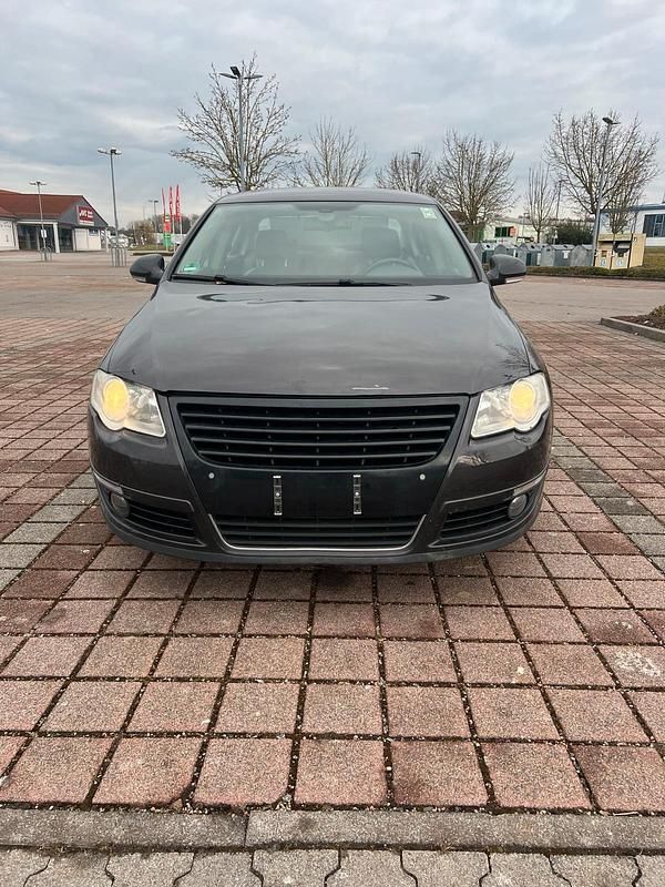Gebraucht VW Passat 140 PS (102 kW) 2007 Schwarz Limousine