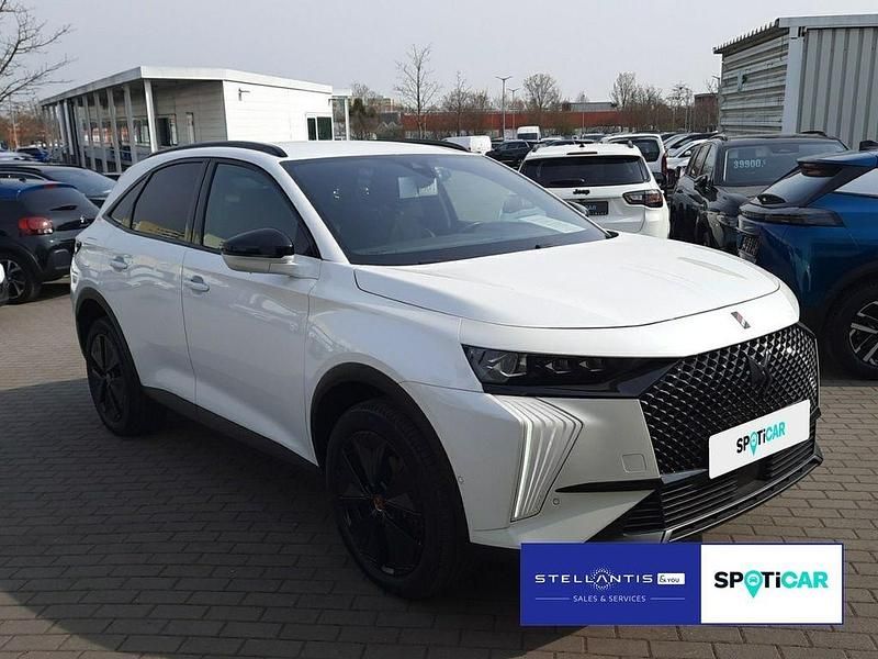 Gebraucht DS Automobiles DS7 Crossback Performance Line Plus 131 PS (96 kW) 2024 Weiß SUV