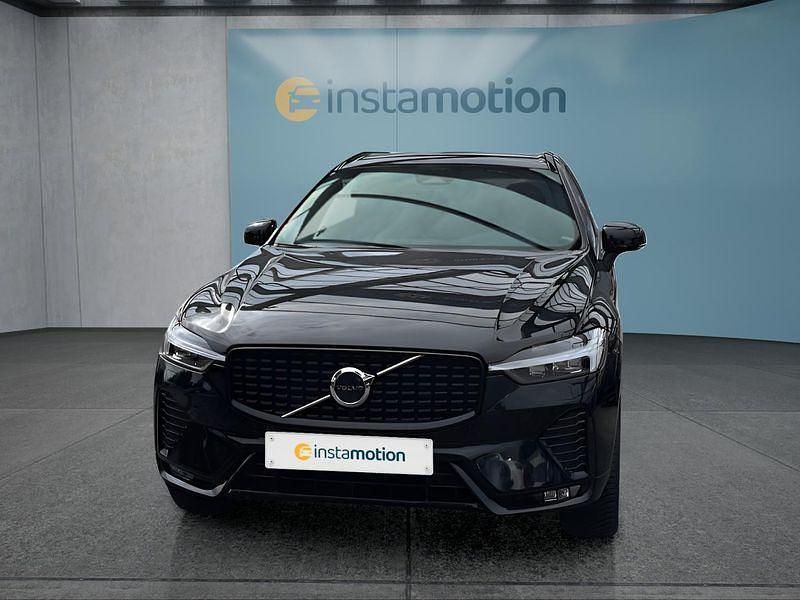 Gebraucht Volvo XC60 Plus 197 PS (144 kW) 2024 Schwarz SUV
