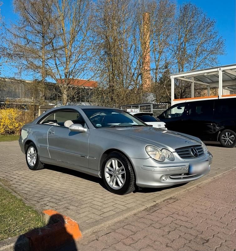 Gebraucht Mercedes CLK320 230 PS (169 kW) 2003 Andere farben Coupé