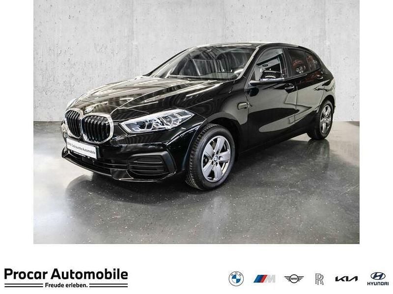 Second-hand BMW 118 Advantage 136 CP (100 kW) 2022 Hatchback