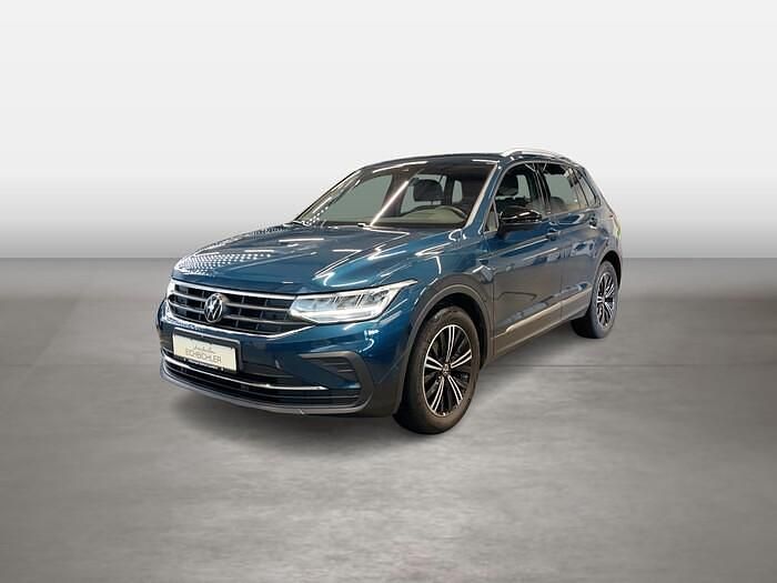 Nightshade blue Gebraucht 2022 VW Tiguan Active SUV | 23.920 € (Guter Preis) - Bild 1/4