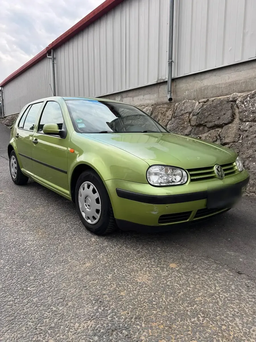 Gebraucht VW Golf III 75 PS (55 kW) 1999 Grün Limousine